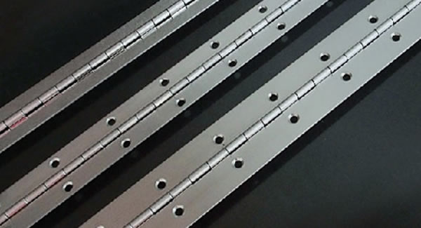 長合頁,自動化合頁,屏風(fēng)合頁等東莞合頁,東莞鉸鏈的安裝注意事項(xiàng)