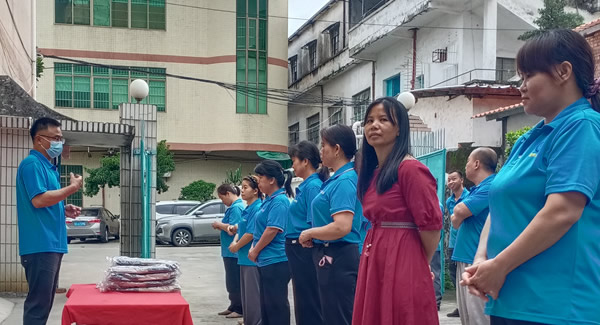 以愛為“包”，致敬母親的無私歲月——母親節(jié)特輯|廣有五金&東莞合頁